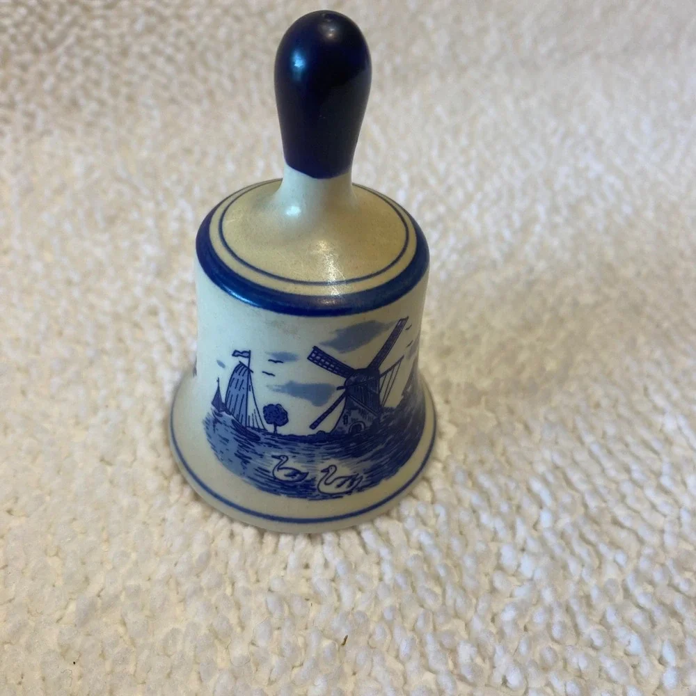 Delfts Blue Handpainted Ceramic‎ Bell Dutch Windmill Scene Decorative Accent